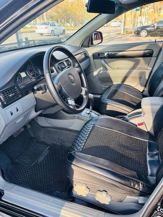 Gentra 3 позиция, 2023год. 27,000 пробег, с люком.