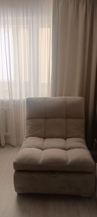 Мягкое кресло с ящиком для хранения