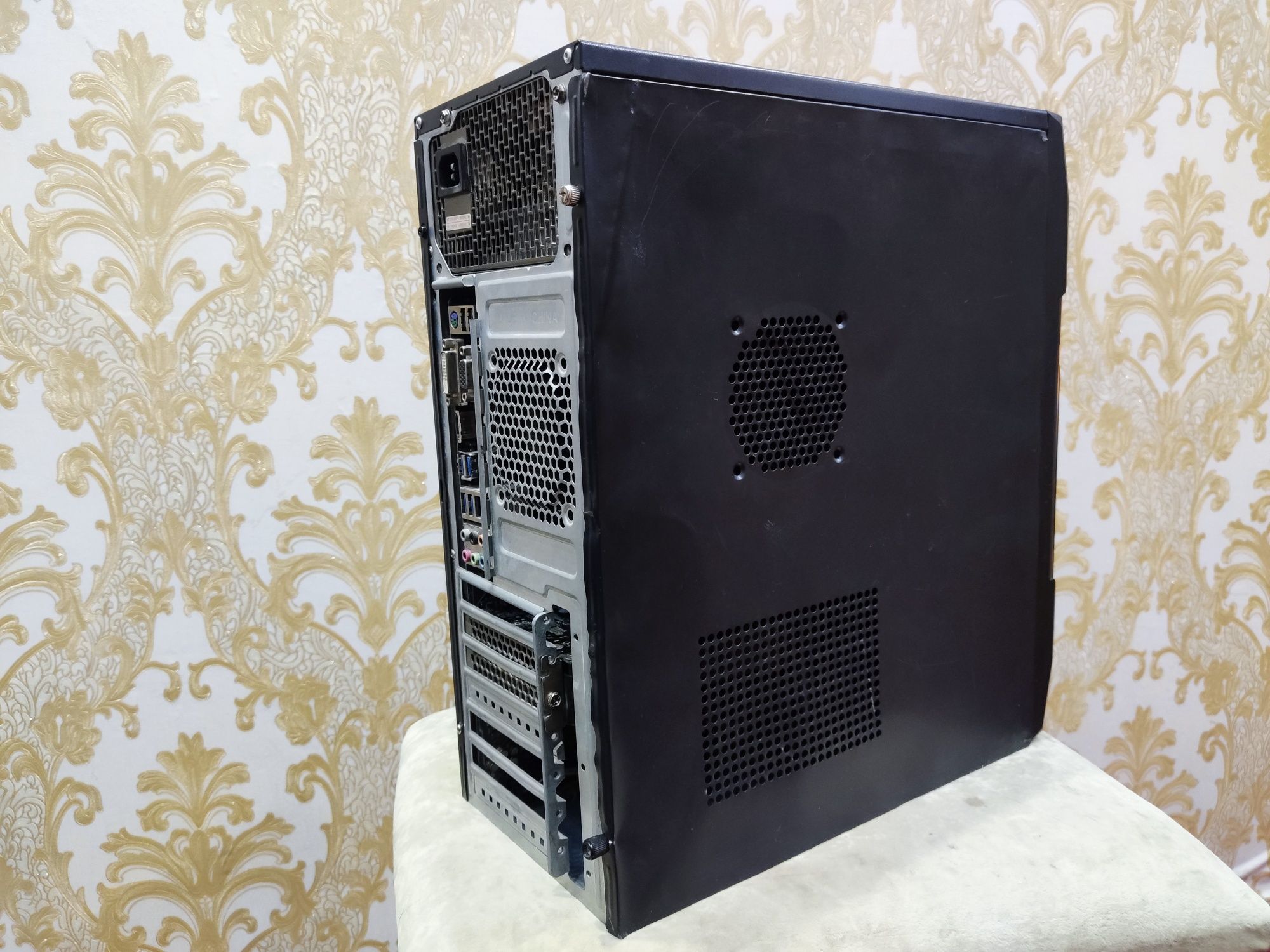 Бюджетный игровой кейс i7 6700 nvidia p106 6gb