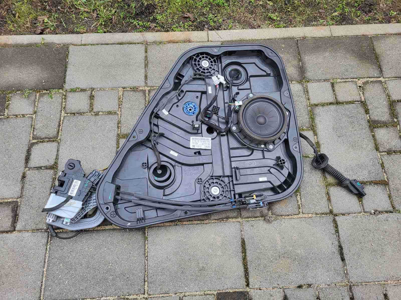 Вътрешна кора за врата Hyundai Tucson