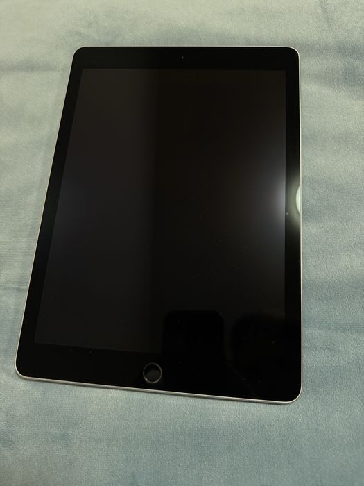 Планшет Apple Ipad 7