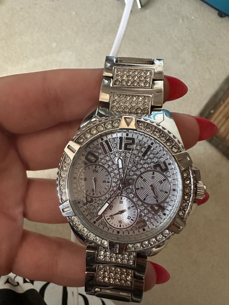 Дамски часовник Guess