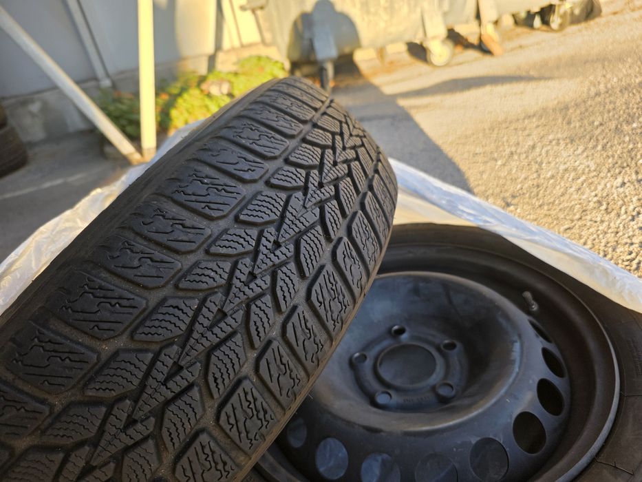 Зимни гуми с джанти 185/65/15 Renault