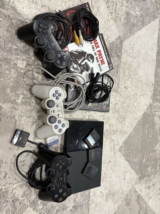 Продам ps2 в отличном состоянии!