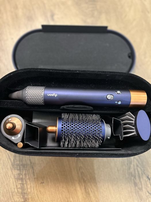 Dyson airwrap complete long volumise