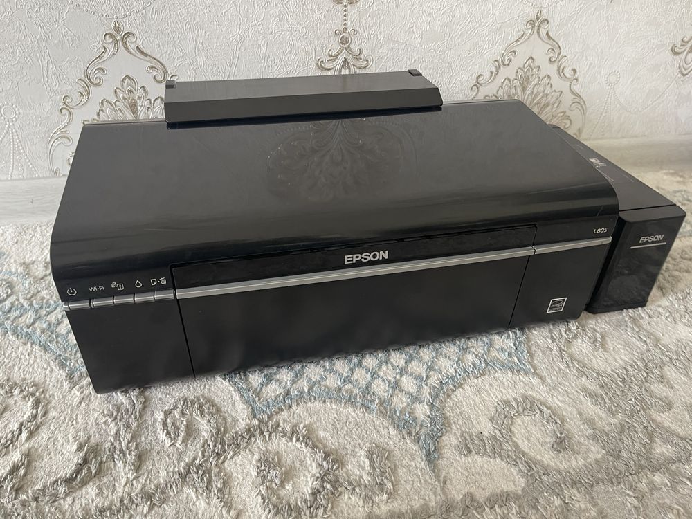 Продам цветной принтер Epson L805 wifi