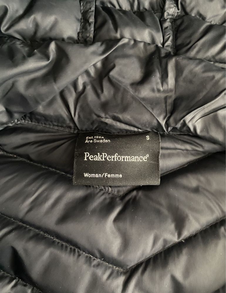 Куртка оригинал Peak Performance