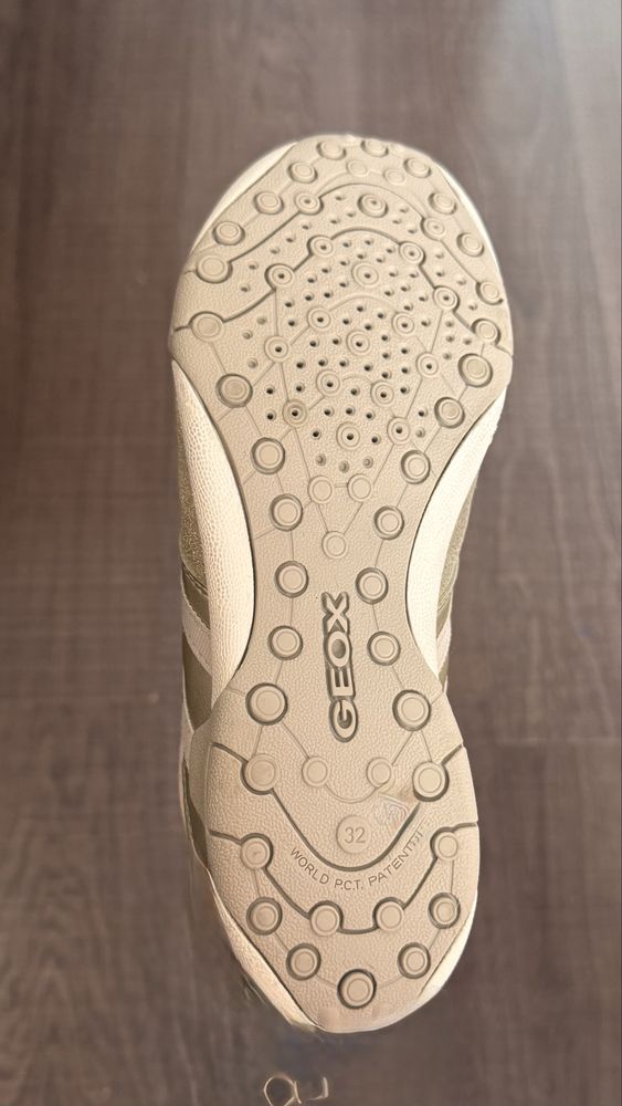 Pantofi copii Geox marime 32