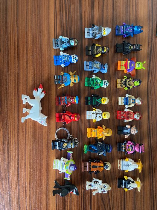 Редкие Лего фигурки в основном ninjago