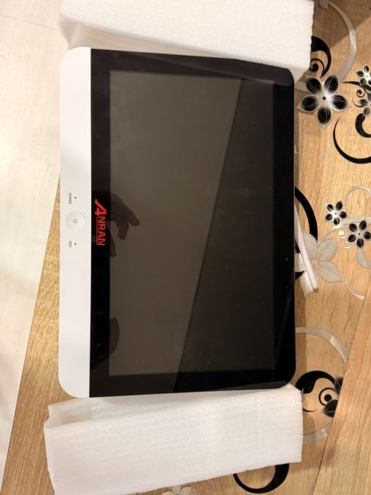 Anran NVR видеозаписвачка със 1 TР хард диск