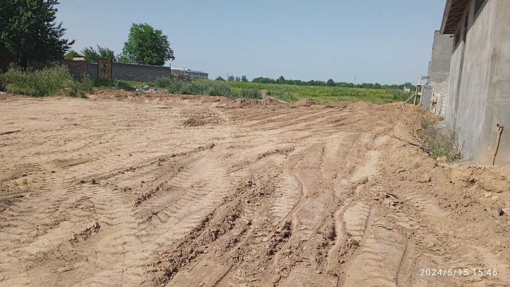 BYD автосалон орқасидаги янги Узумзорда 3 сотик ер сотилади