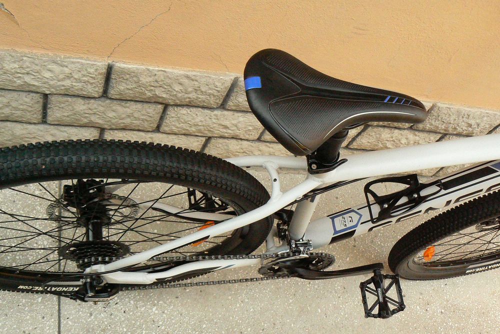 Bicicleta mountain bike Genesis 27.5