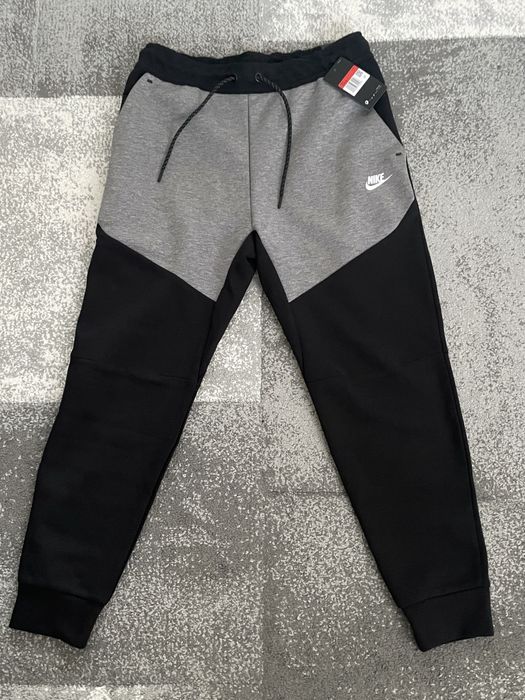 nike tech fleece