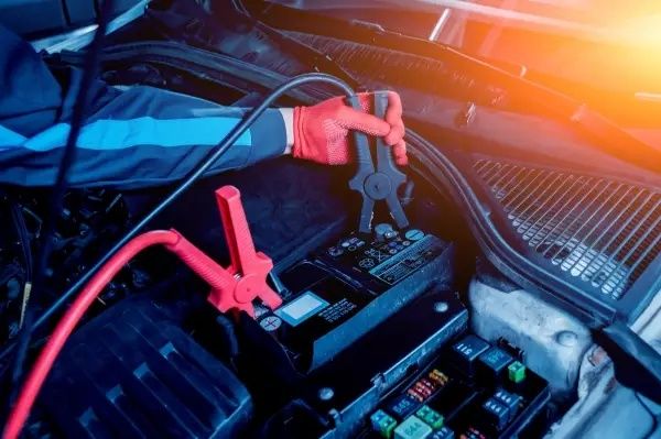 Прикурить авто.легковое грузовые машка12 и 24 вольта.зарядка аккумулят