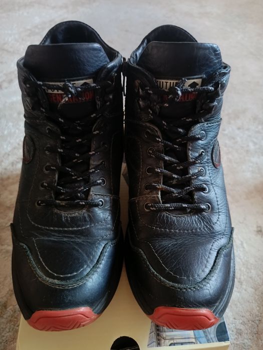 Зимний ботинки мальчику