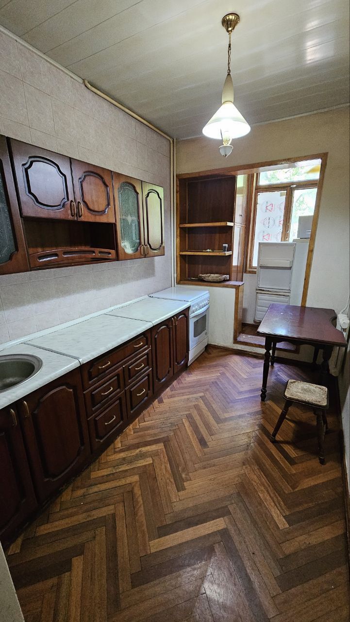 Центр, Дархан 3/3/9. Срочно продается квартира