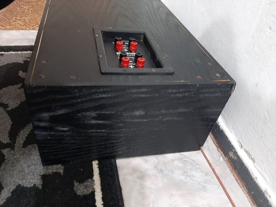 Subwoofer celestion 90 w second-hand