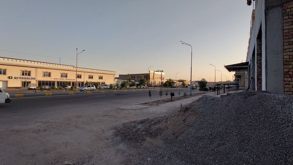 Бино, нотурар жой сотилади