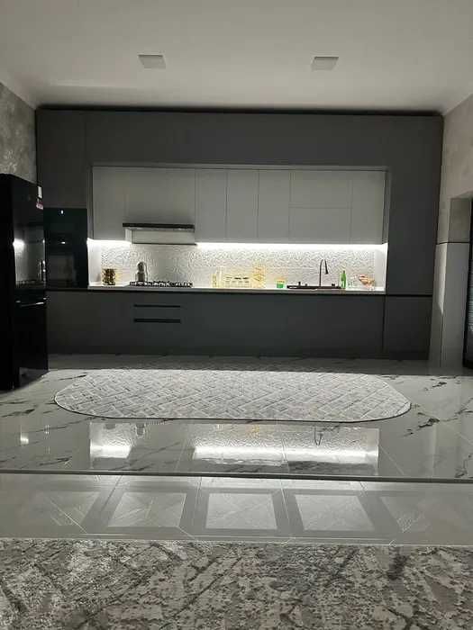 Ш.СРОЧНО аренда 5-та хона лайлак махалла 11 мактаб