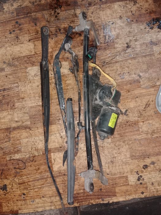 Стеклоочиститель в сборе хундай Санта фе