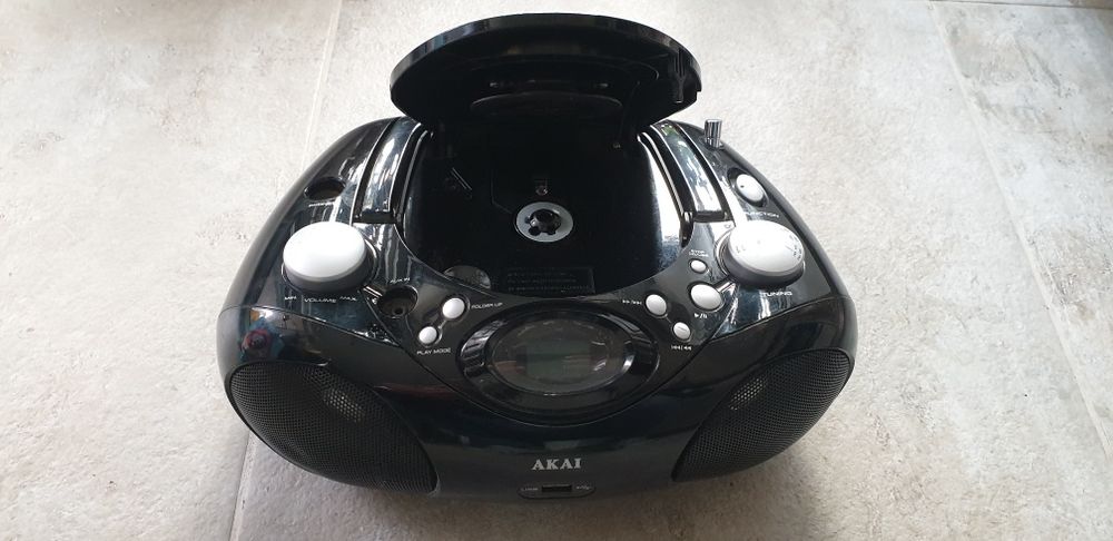 Radio CD USB Akai