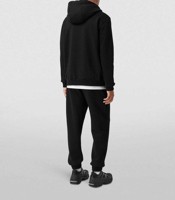 Мъжки Екип Burberry две части модел 2025