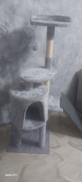 Домик -когтеточка для кошек,котят
