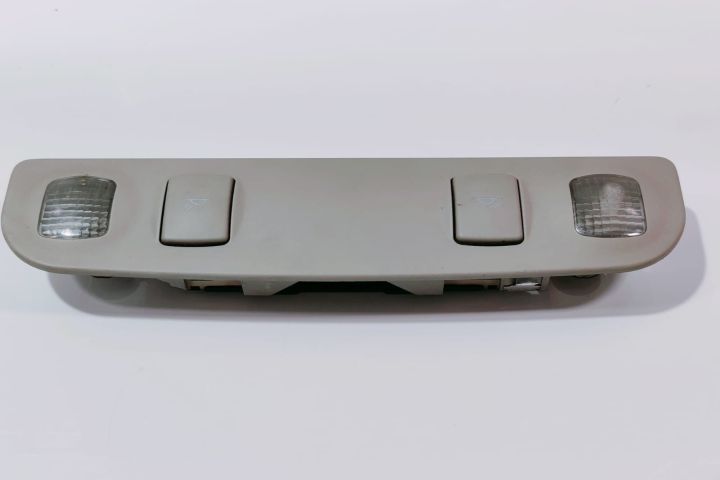 Plafoniera  lampa plafon 8E0947111A Audi A4 B7 seria