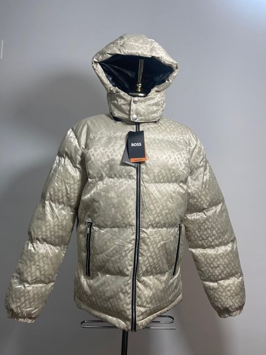 Geaca Hugo Boss iarna