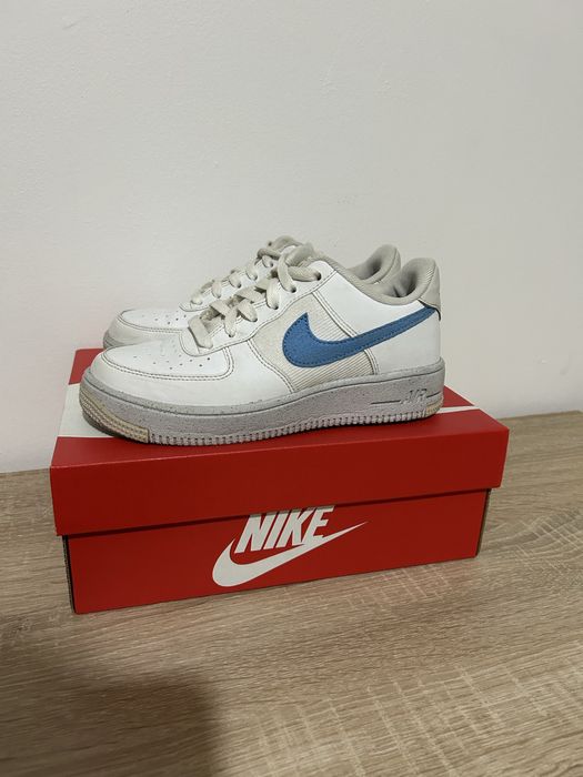 Vând Air Force 1 35,5