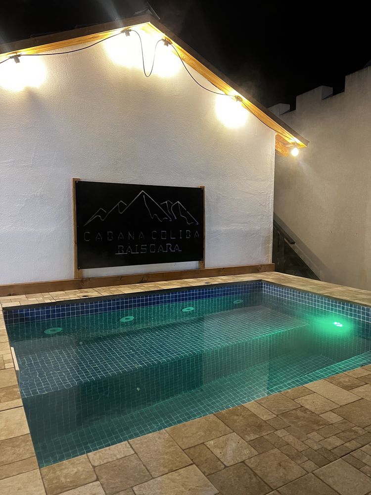 Cabana de inchiriat Baisoara piscina si jacuzzi Cabana Coliba 21 pers
