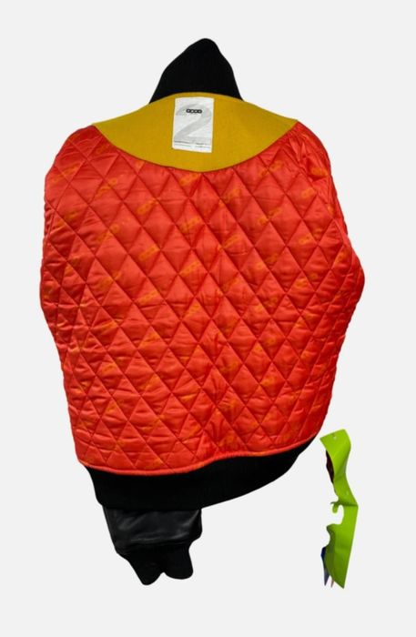 Geacă bomber (varsity jacket)