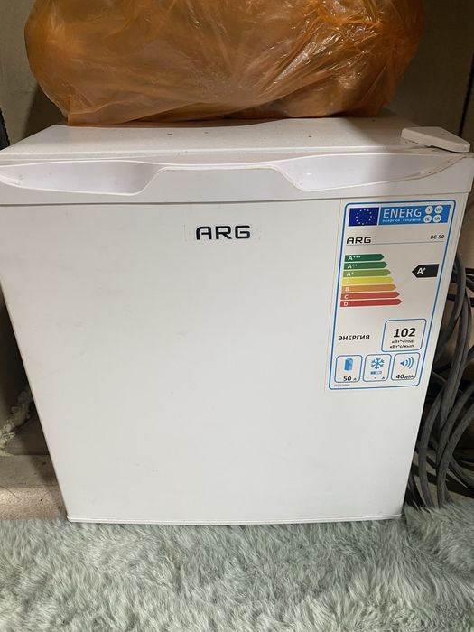 Продам новые мини-холодильники 50 л- в заводской упаковке