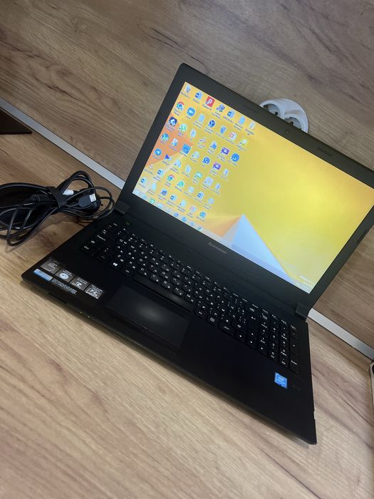 Лаптоп Lenovo IdealPad B51-30