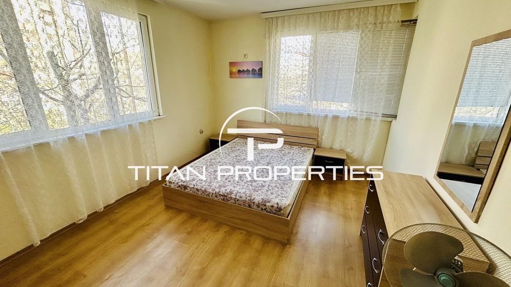 Дава се под наем Тристаен апартамент в Бургас, Възраждане - 90 кв.м за 382.5 € - Снимка #2