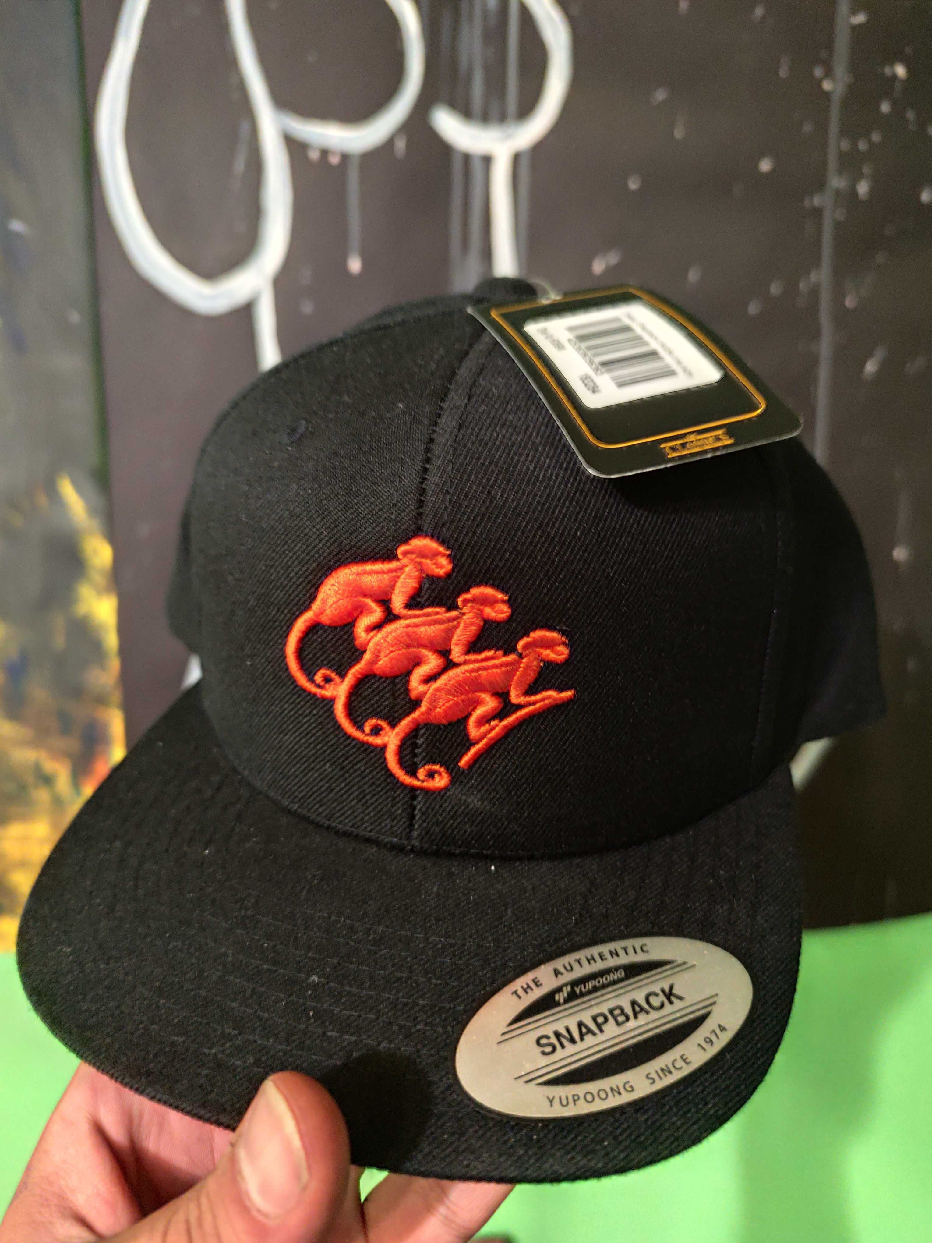 PROMO Шапка с козерка Snapback  Monkey Shoulder колекционерска бройка