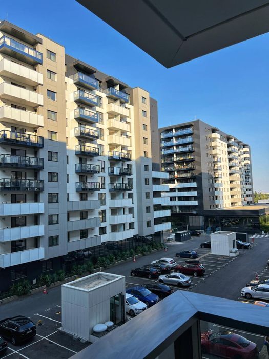 Cortina North - Studio 42mp, faza 2 cu vedere in curte
