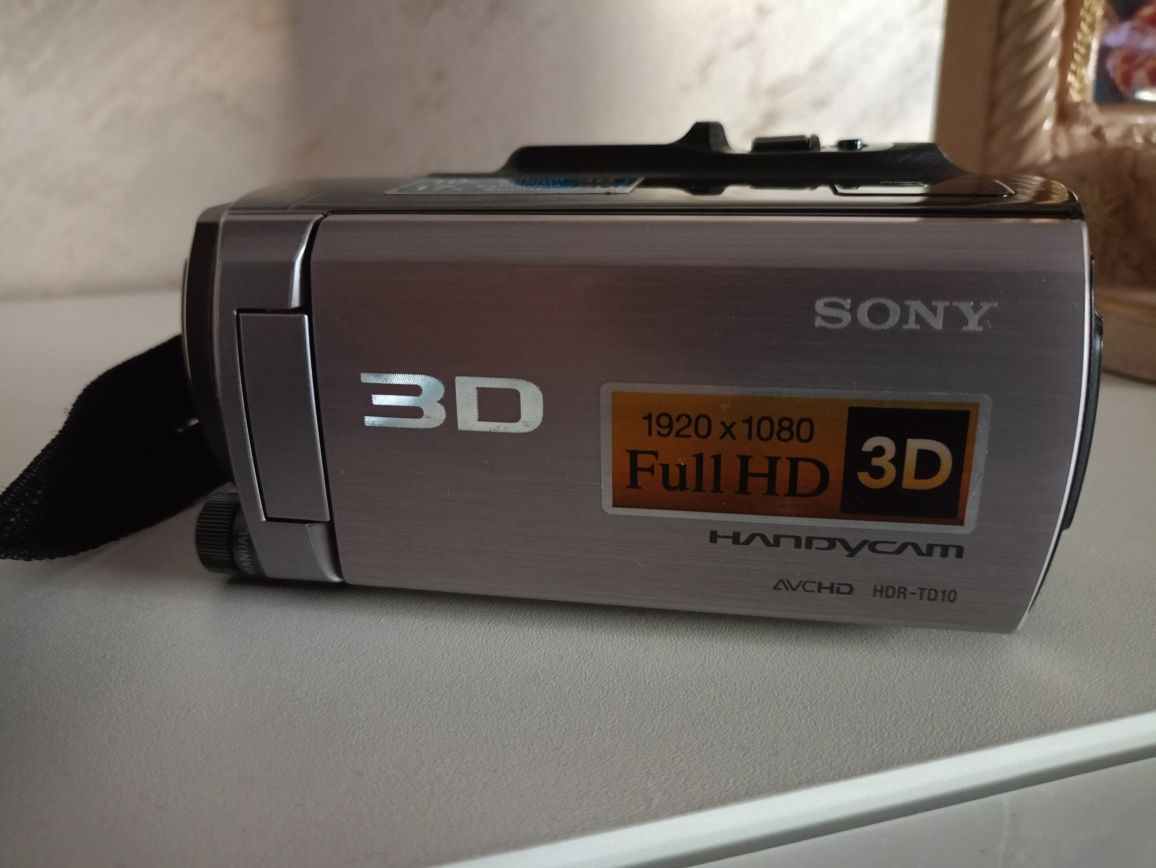 Camera de filmat SONY HDR-TD10E