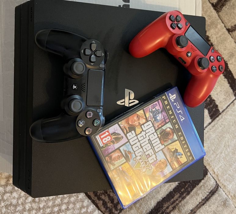 Oferta!! PS4 PRO PLUS + 2Controlere, in garantie + joc cadou-NOU