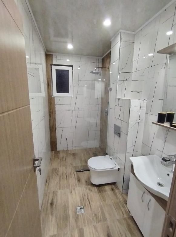 Дава се под наем Двустаен апартамент в Пловдив, Остромила - 58 кв.м за 430 € - Снимка #7
