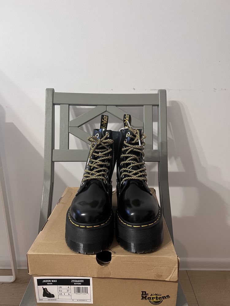 Bocanci Dr Martens