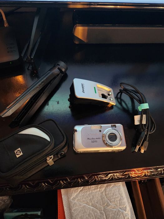 Cameră foto-video CANON PowerShot A410, funcțională.