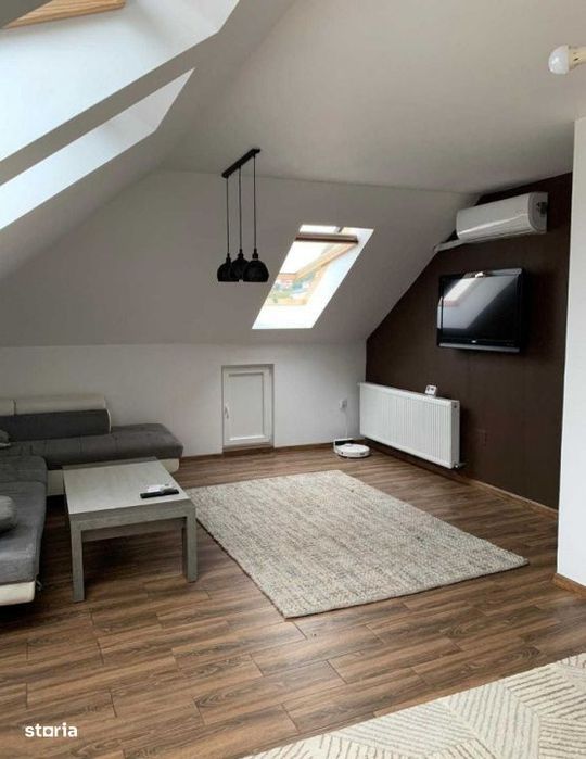 Apartament cu 3 camere, 86 MP, parcare, zona Teilor/Floresti