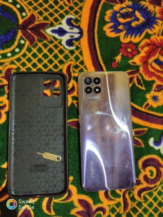 Realme 8i xolati yaxshi