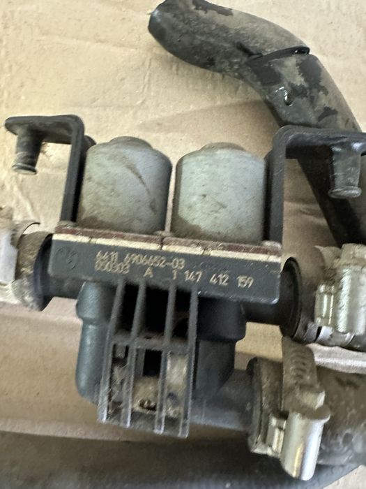 Pompa recirculare apa electrovalva apa BMW Seria 5 E60 E61 | 6906652