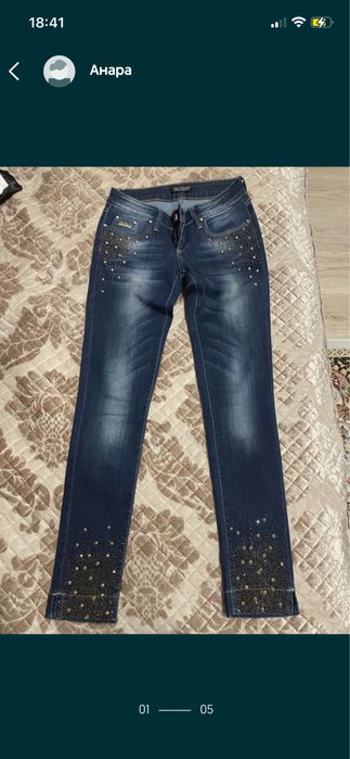 Джинсы женские