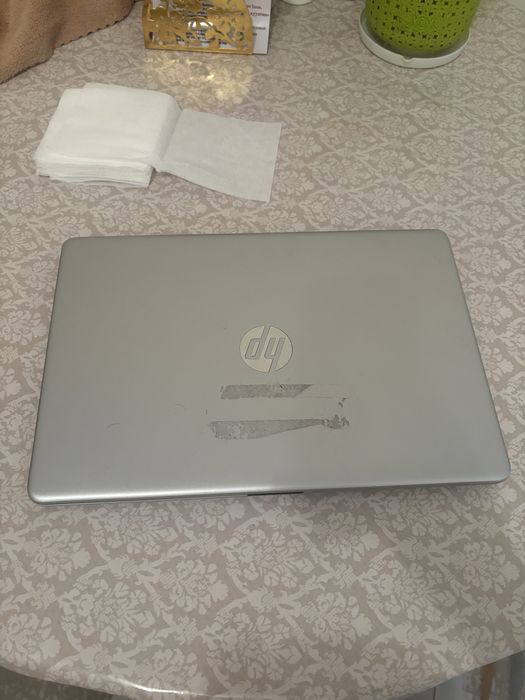Ноутбук hp laptop 15s-eq2xxx в хорошем состояний