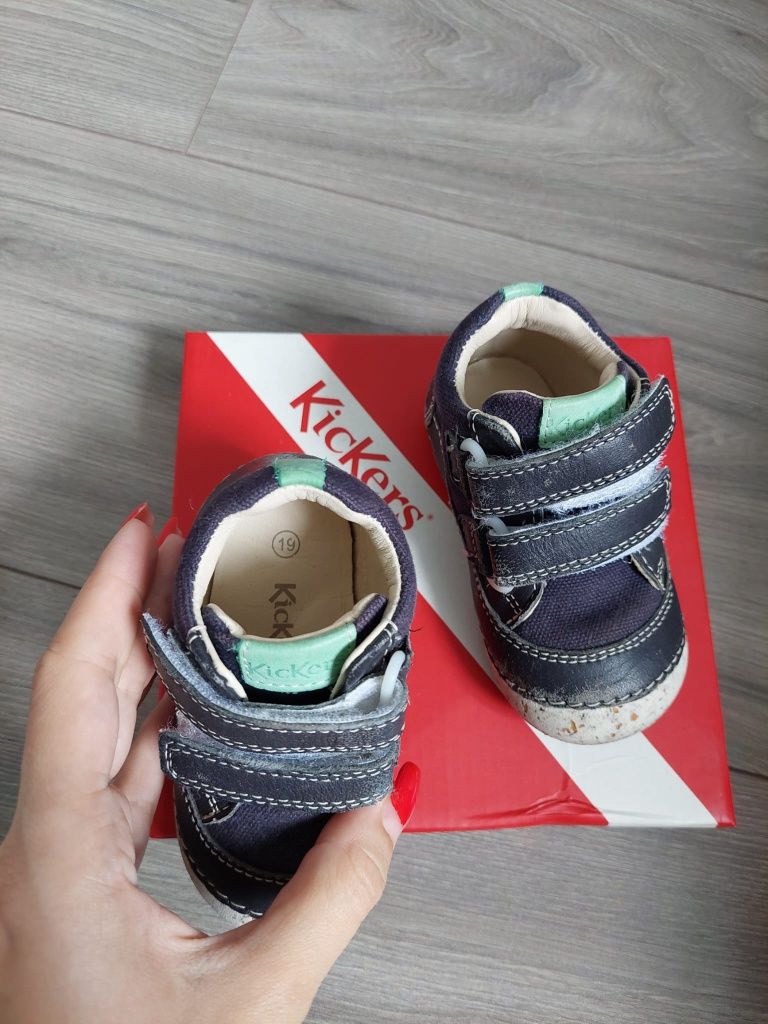 Pantofi bebe Kickers