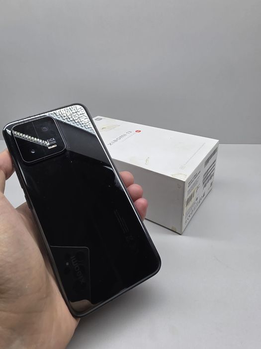 Xiaomi 13 8/256gb