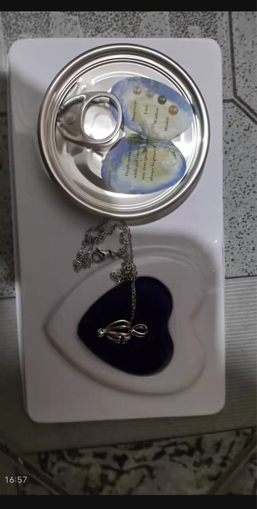 Sevgilingiz uchun zoʻr sovgʻa love